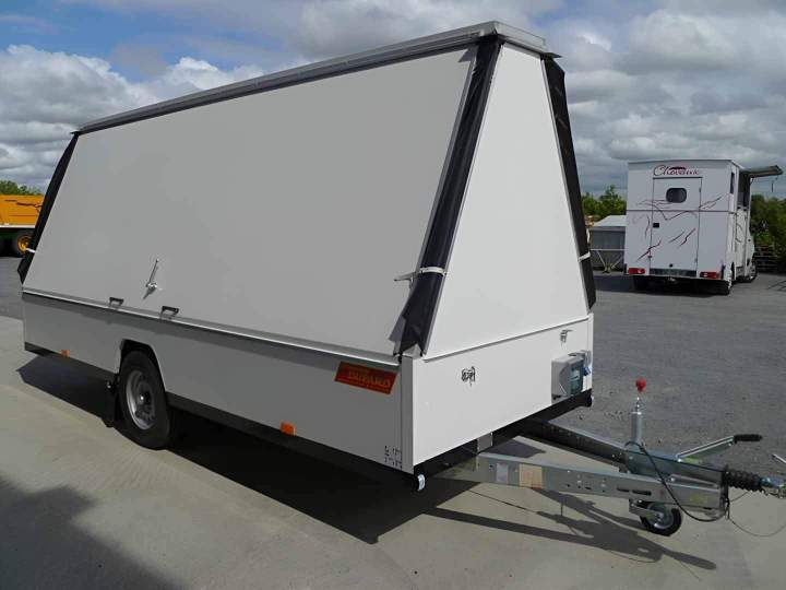 Atelier de fabrication de remorques de cuisson BBasse-Normandie