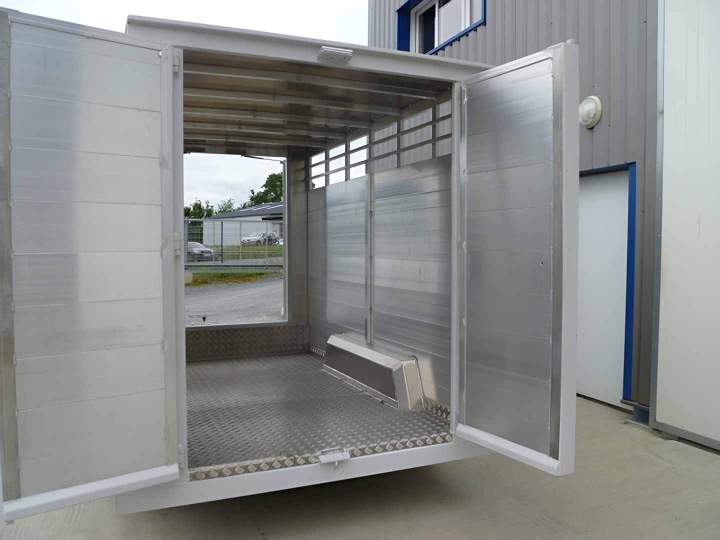 Atelier de fabrication de remorques Basse-Normandie