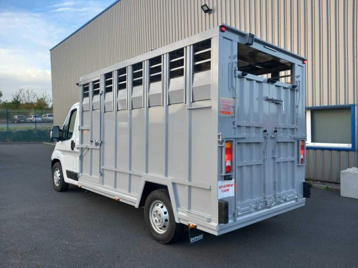 Carrosseries bétaillères équipées Basse Normandie