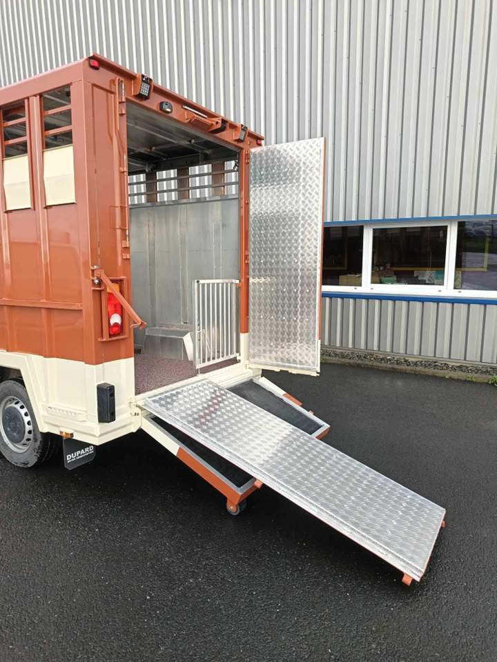 Carrosseries bétaillères sur mesure Basse Normandie