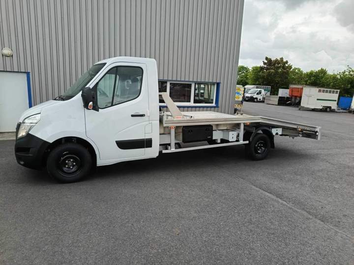 Carrosseries portes de voitures sur mesure Basse Normandie