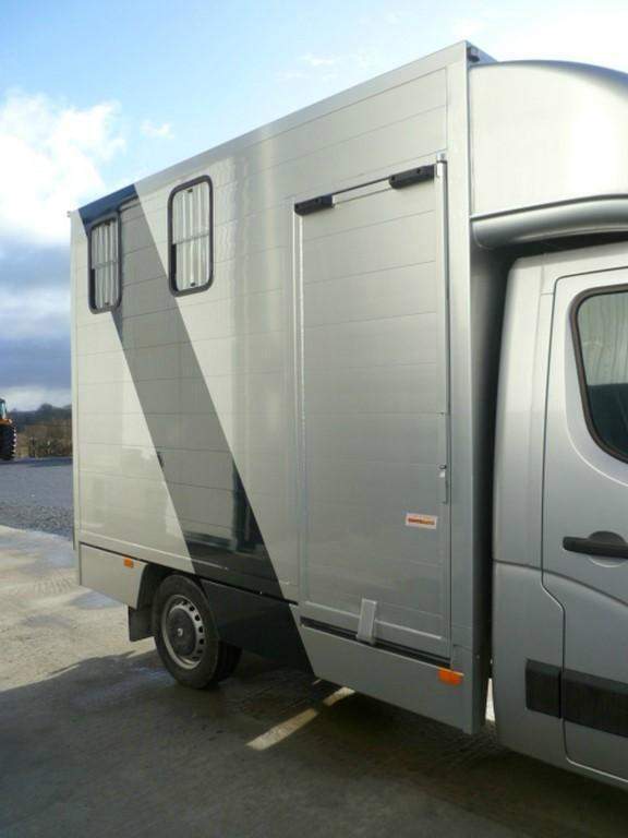 Fabrication de vans chevaux aluminium Basse-Normandie