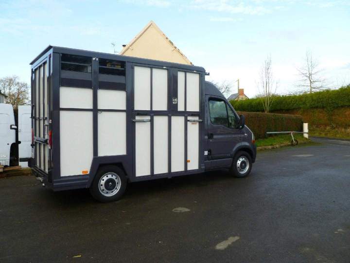 Fabrication de vans chevaux haute sécurité Basse-Normandie